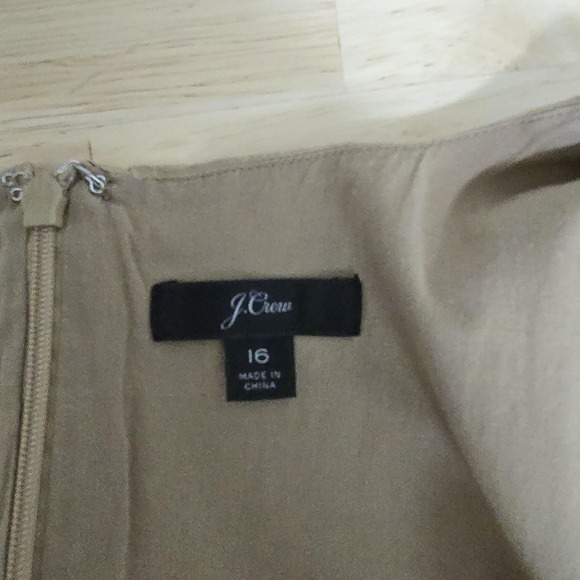 J.Crew Dress Womens 16 Tan Sleeveless V-Neck Wrap Midi A-Line Ruffle Hem Cotton - Picture 3 of 10